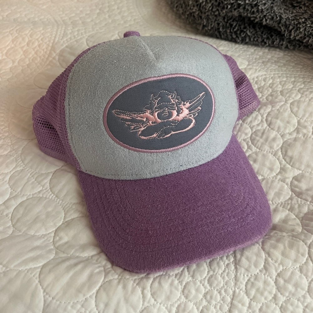 Boys Lie Lavender Tucker Hat